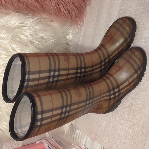 Burberry Rain Boots - Picture 2 of 9